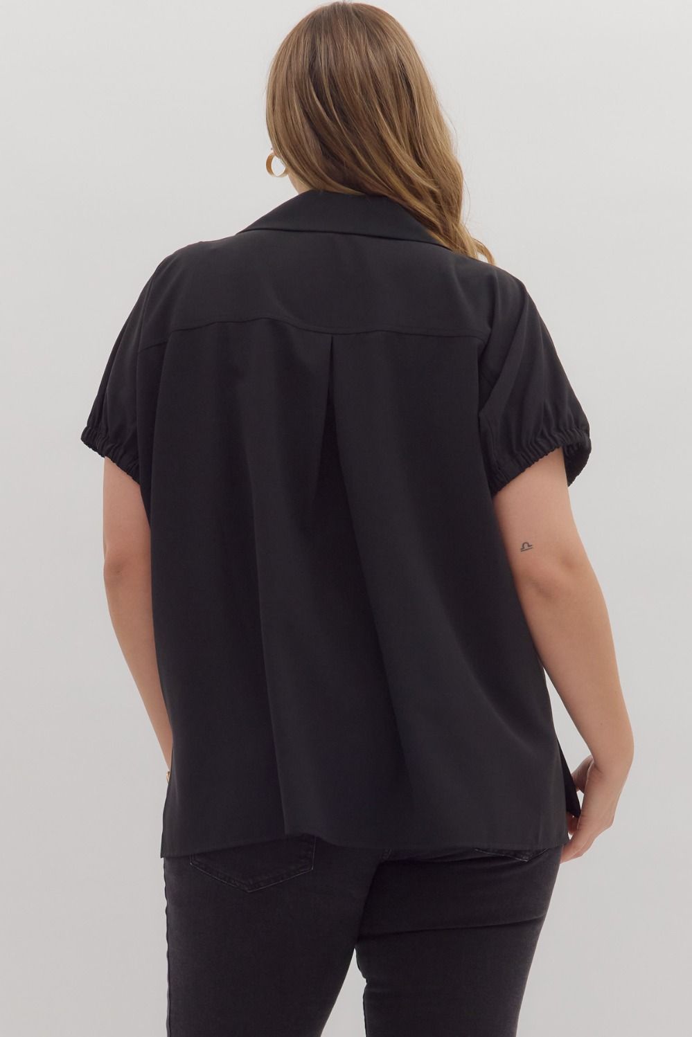 SPLIT COLLAR SLIT HEM BLACK TOP
