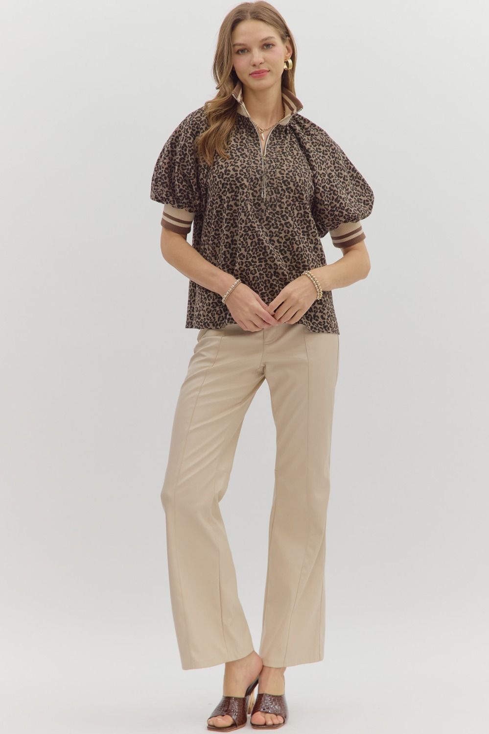LEOPARD BUBBLE SLEEVE TOP