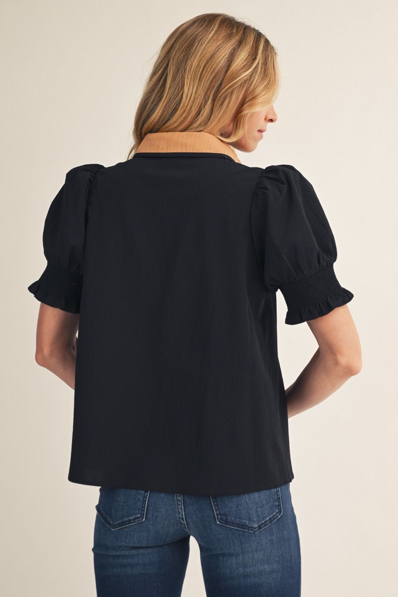 CONTRAST ACCENT BLACK TOP