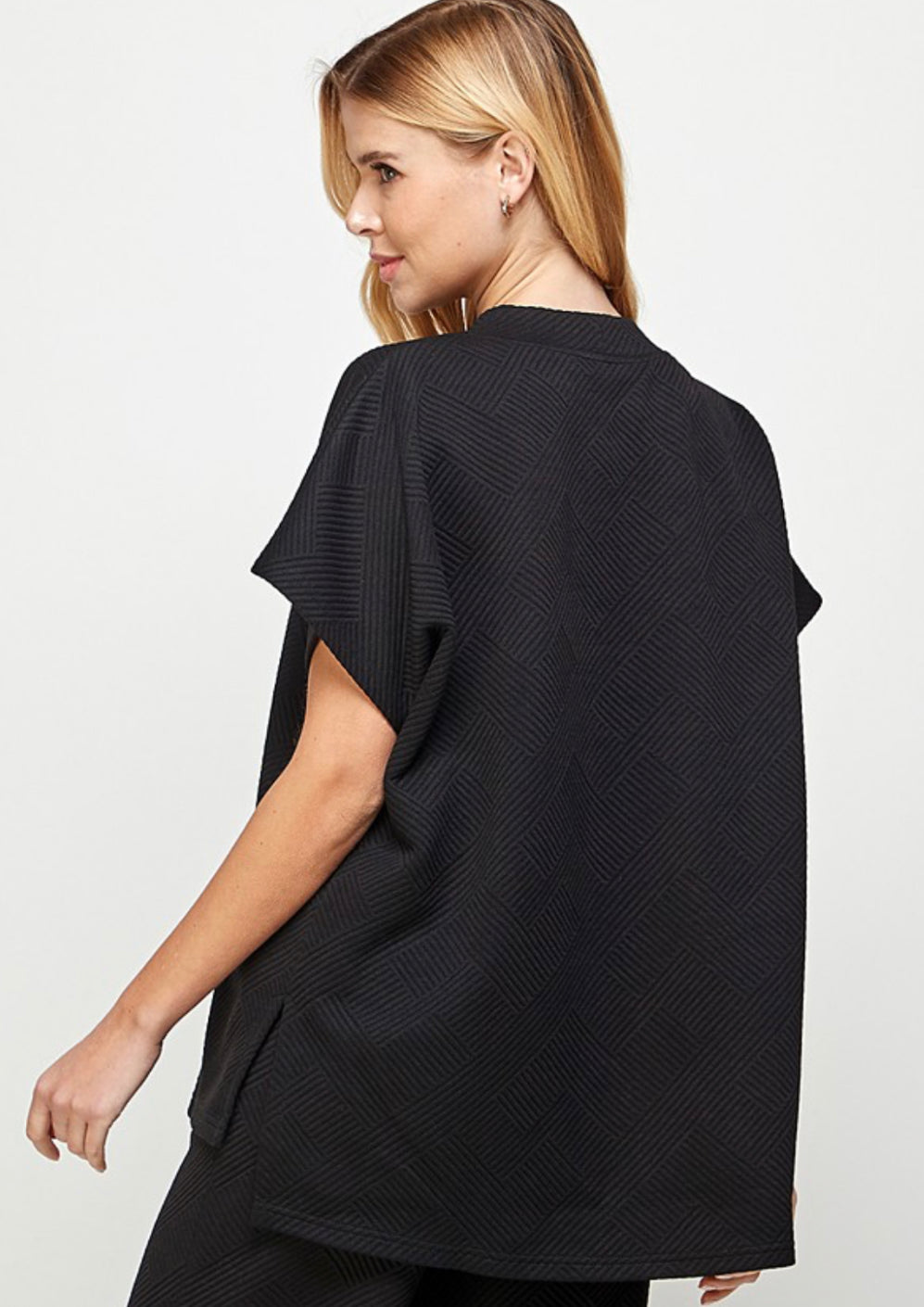 Textured Lounge Drop Black SS