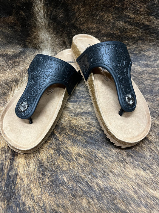 Very G Darla Black Sandal