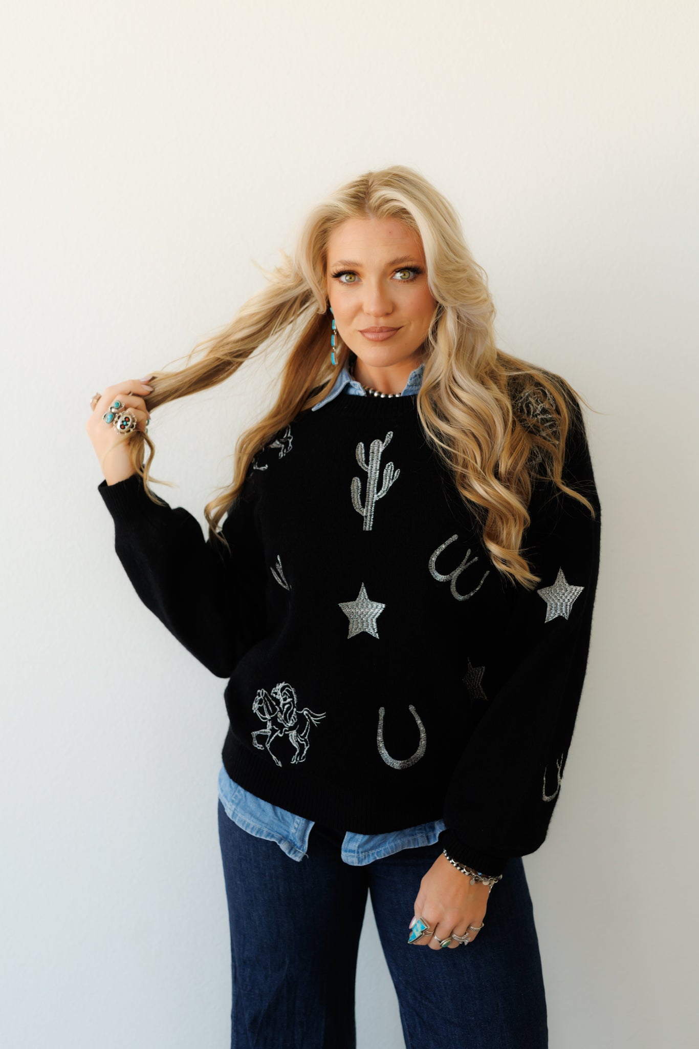 BLACK/SILVER CACTUS SWEATER