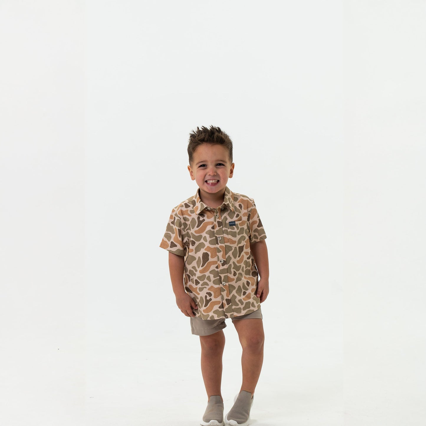 YOUTH PERFORMANCE VENADO CAMO BUTTON UP