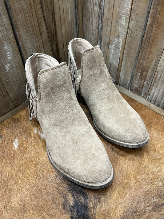 Very G Trio Taupe Boot